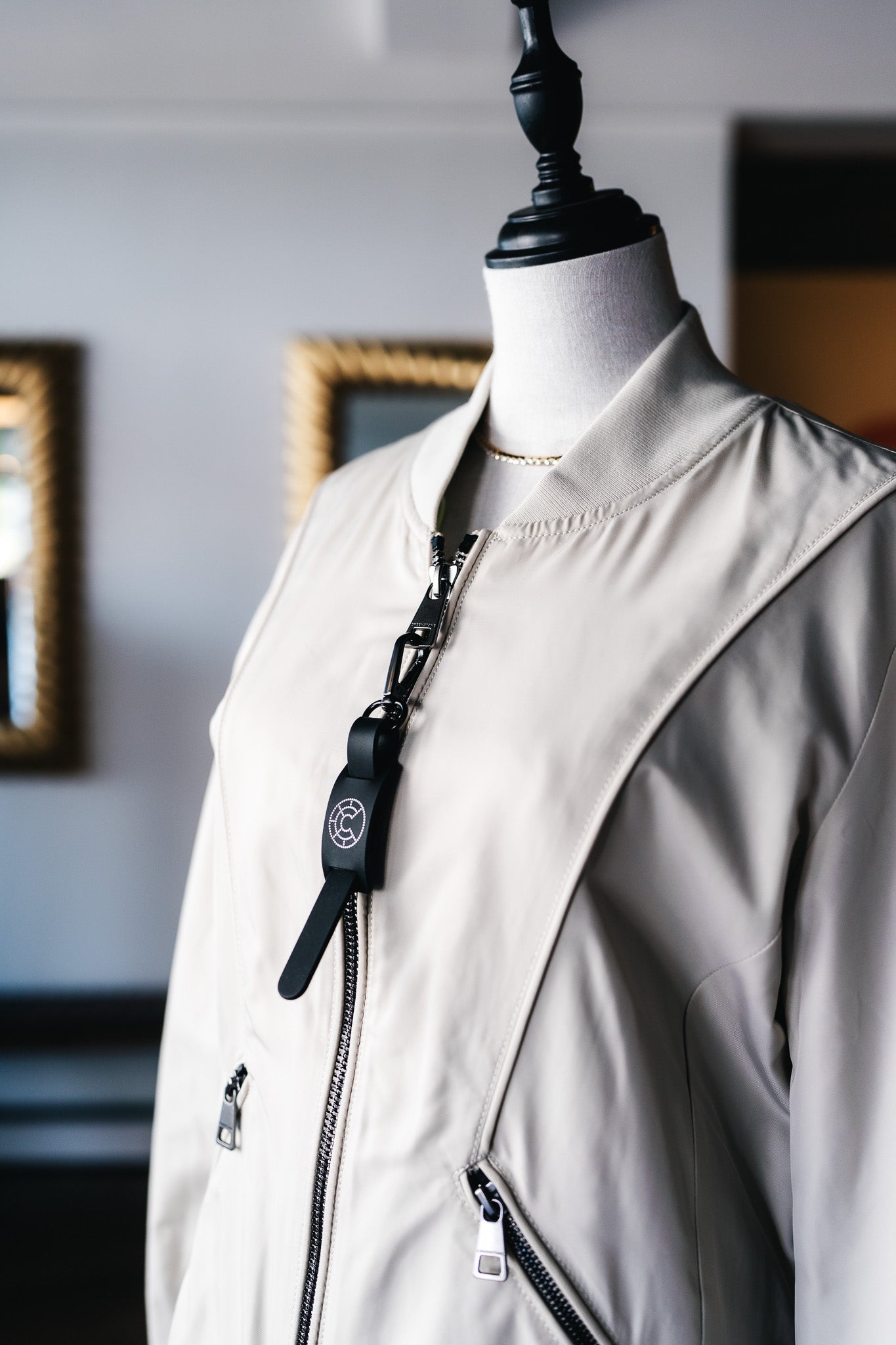 Kurze Jacke