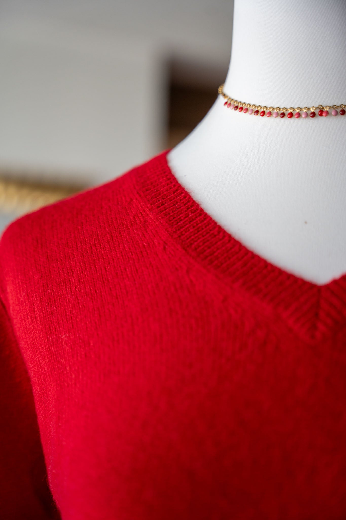 Trendiger V Pulli in Rot